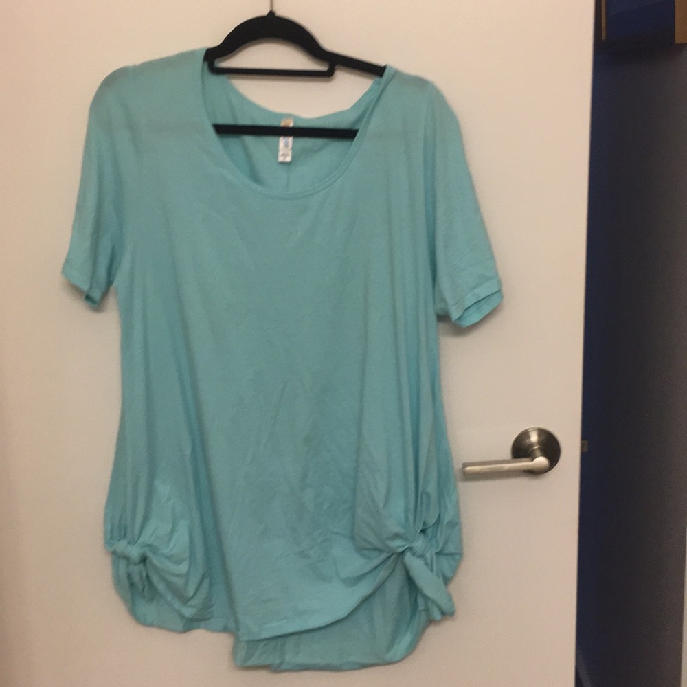 Lularoe perfect T